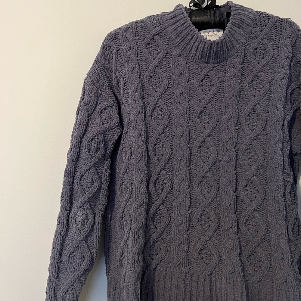 Grey knit sweater